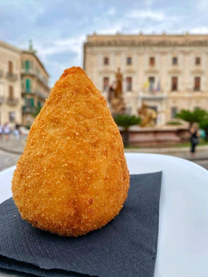 B&B Ortigia Bedda Syracuse Eksteriør billede
